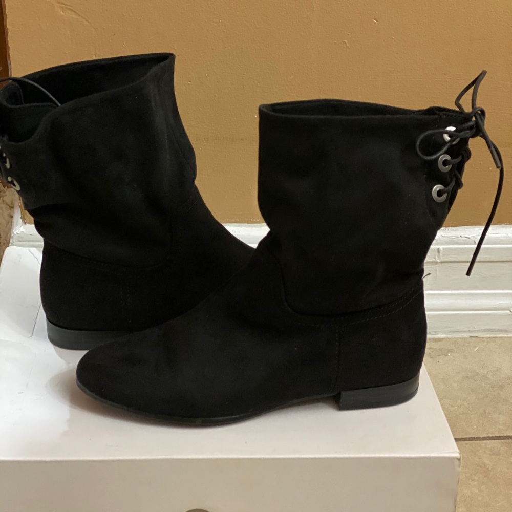 Mid- high ankle boots